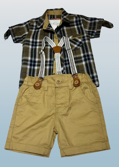 Plaid shirt with suspenders and beige shorts.